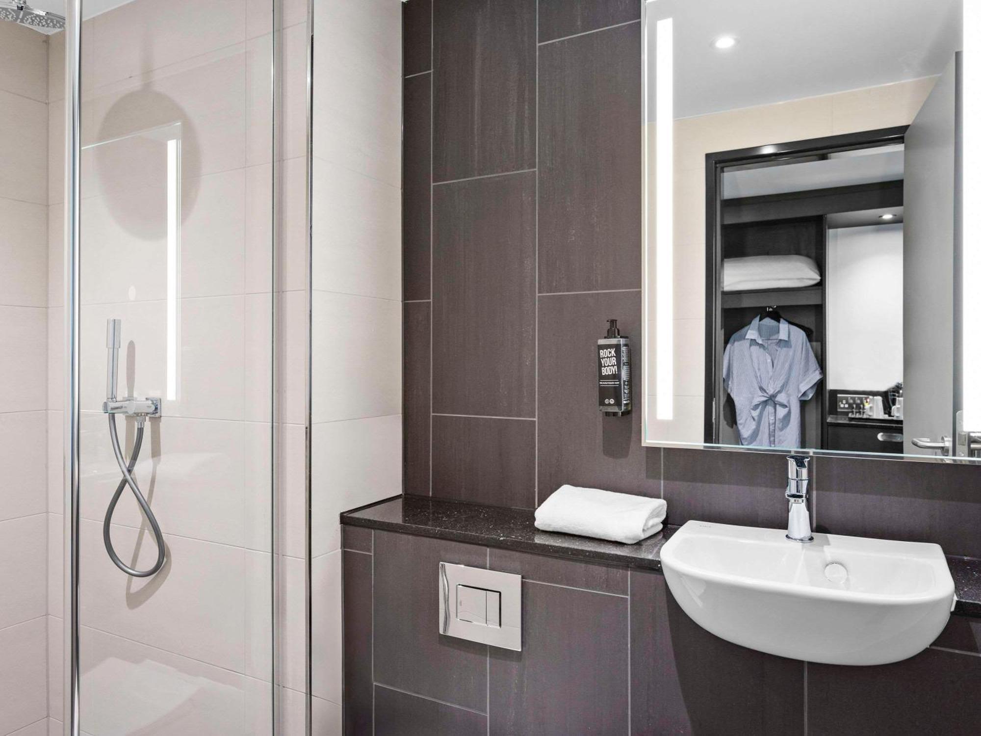 Ibis Styles Paignton Hotel Екстериор снимка
